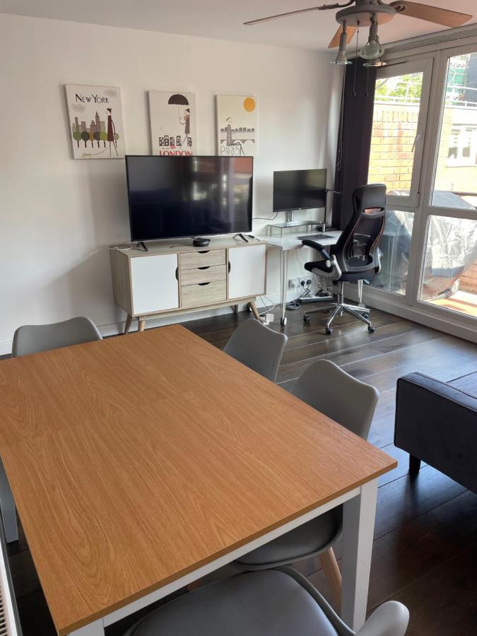 Lovely 2 Bedroom Flat In Central 伦敦 外观 照片